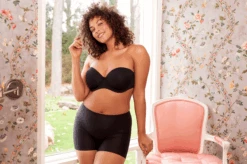 Wacoal Body Base Shorty - 874228 9 Wacoal Body Base Shorty - 874228 -Freshpair Lingerie Store 08 RedStrapless 854119 BodyBase 874228 Black 153 R1