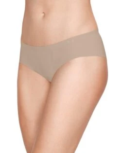 Under Armour Women PS Hipster 3-Pack 1325616 -Freshpair Lingerie Store UA Women 1325616 Nude B 1 3af52f3a cf54 4114 9c8a 797e3cf6db69